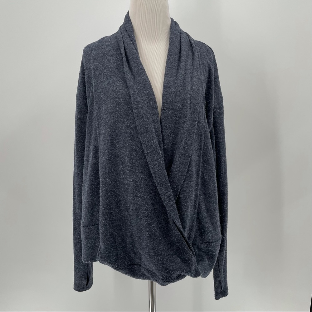 Simply Vera Woman’s Sweater